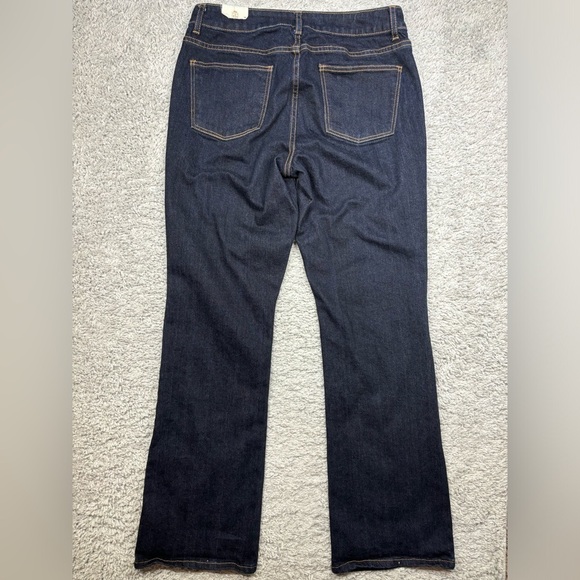 Talbots Jeans Womens 8 Boot Cut Dark Wash Classic Polished Modest Denim Basic - Picture 3 of 3